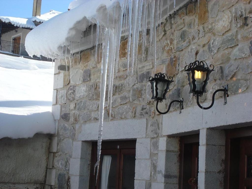 Hotel Ξενωνασ Σελινουντα Kosmás Exteriér fotografie