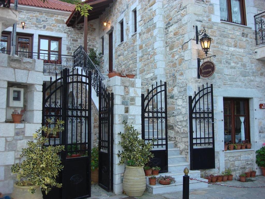 Hotel Ξενωνασ Σελινουντα Kosmás Exteriér fotografie